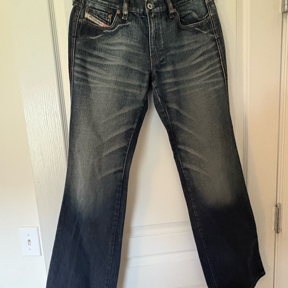 Deisel Women’s Jeans size 31. Low rise bootcut - Picture 2 of 7